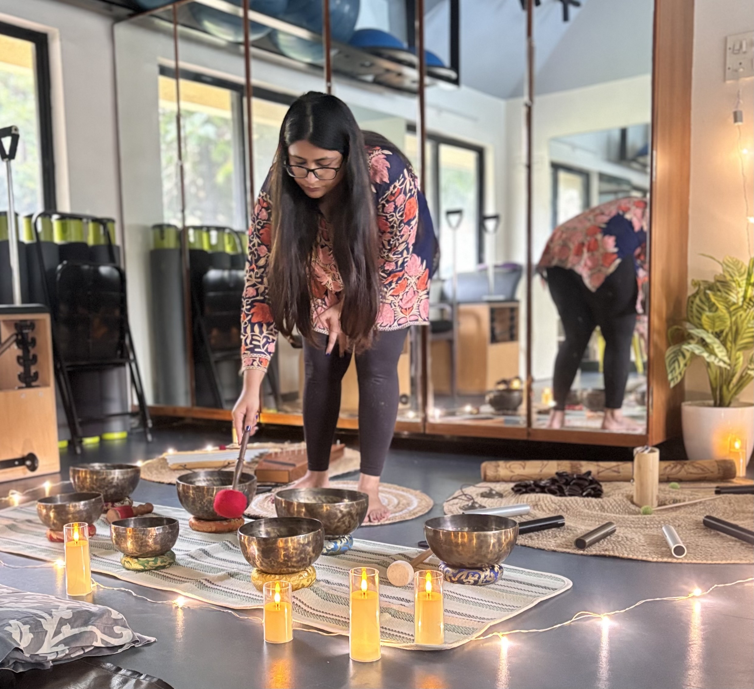 Sound healing session with singing bowls